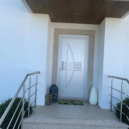 Chale Dos Alves Negreiros