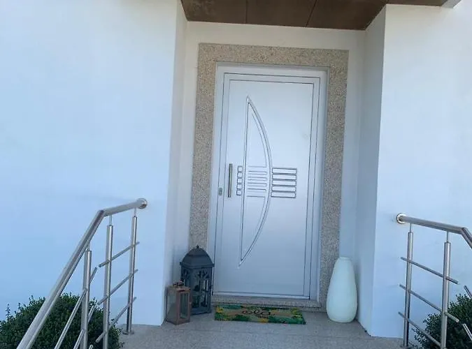 Chale Dos Alves Negreiros